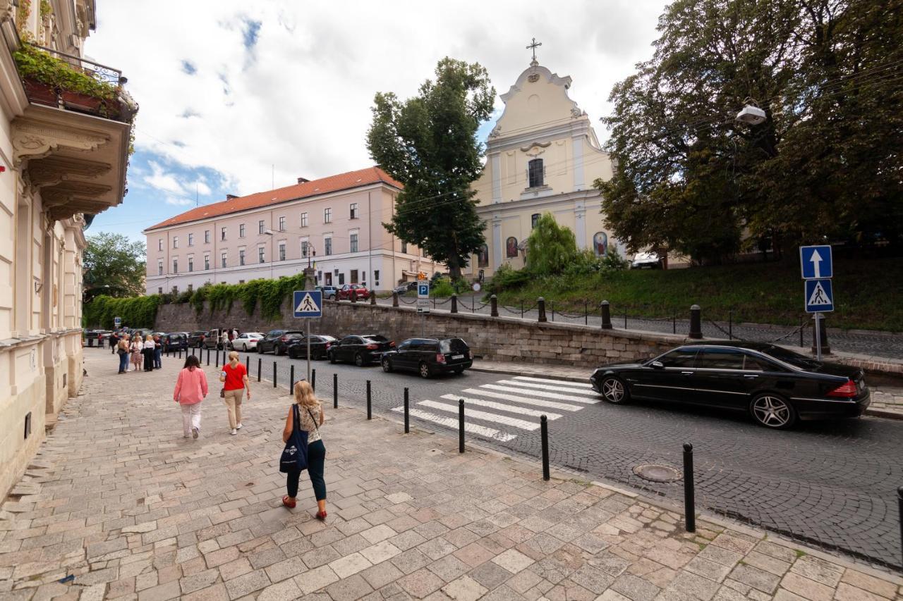 Dream Apartament On Drahomanova Street Лвив Екстериор снимка