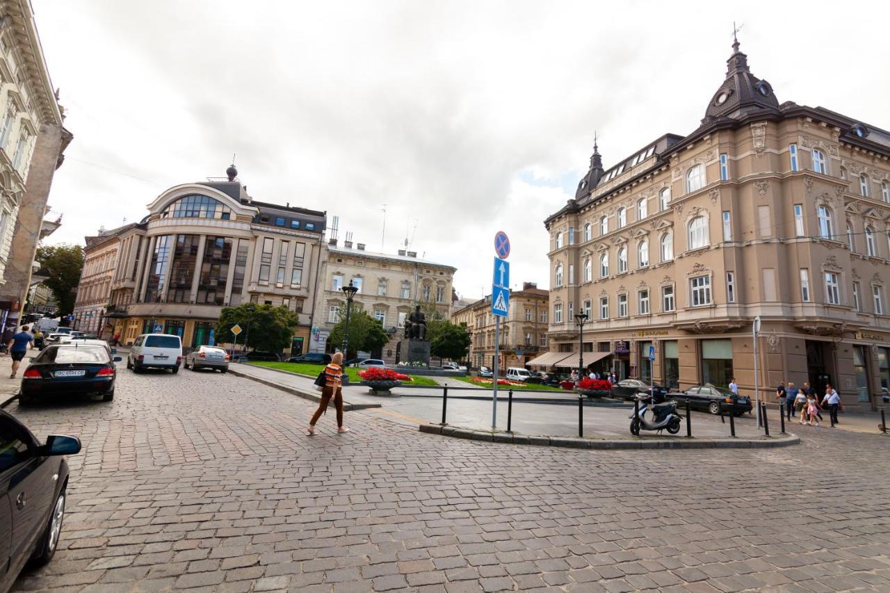 Dream Apartament On Drahomanova Street Лвив Екстериор снимка
